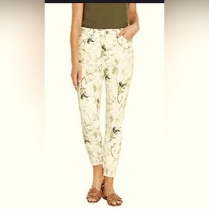 Floral Print Women's Pants. Stretch ankle skinny. Excellent condition.